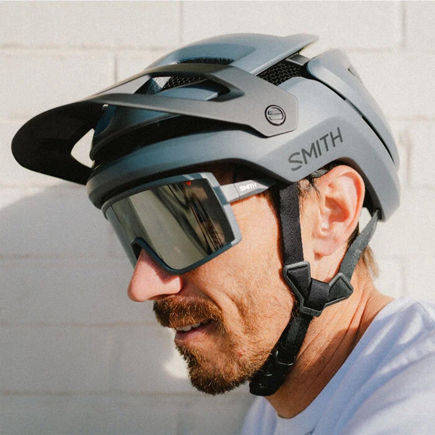 Smith Forefront 3 Mips Radhelm 2025