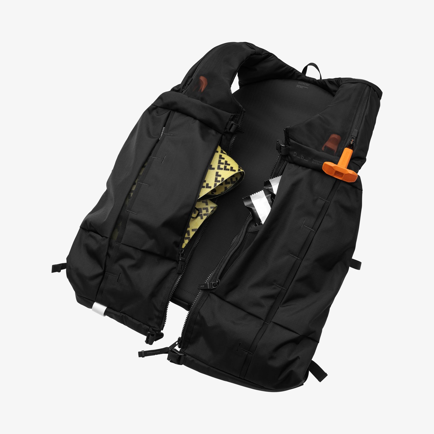 DB Journey Snow Pro Vest 8L x Safeback Black Out