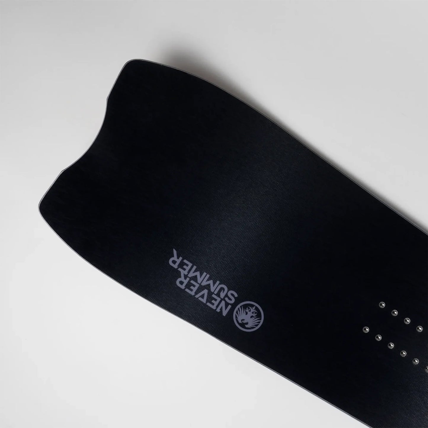 Never Summer V-Twin Snowboard 2026