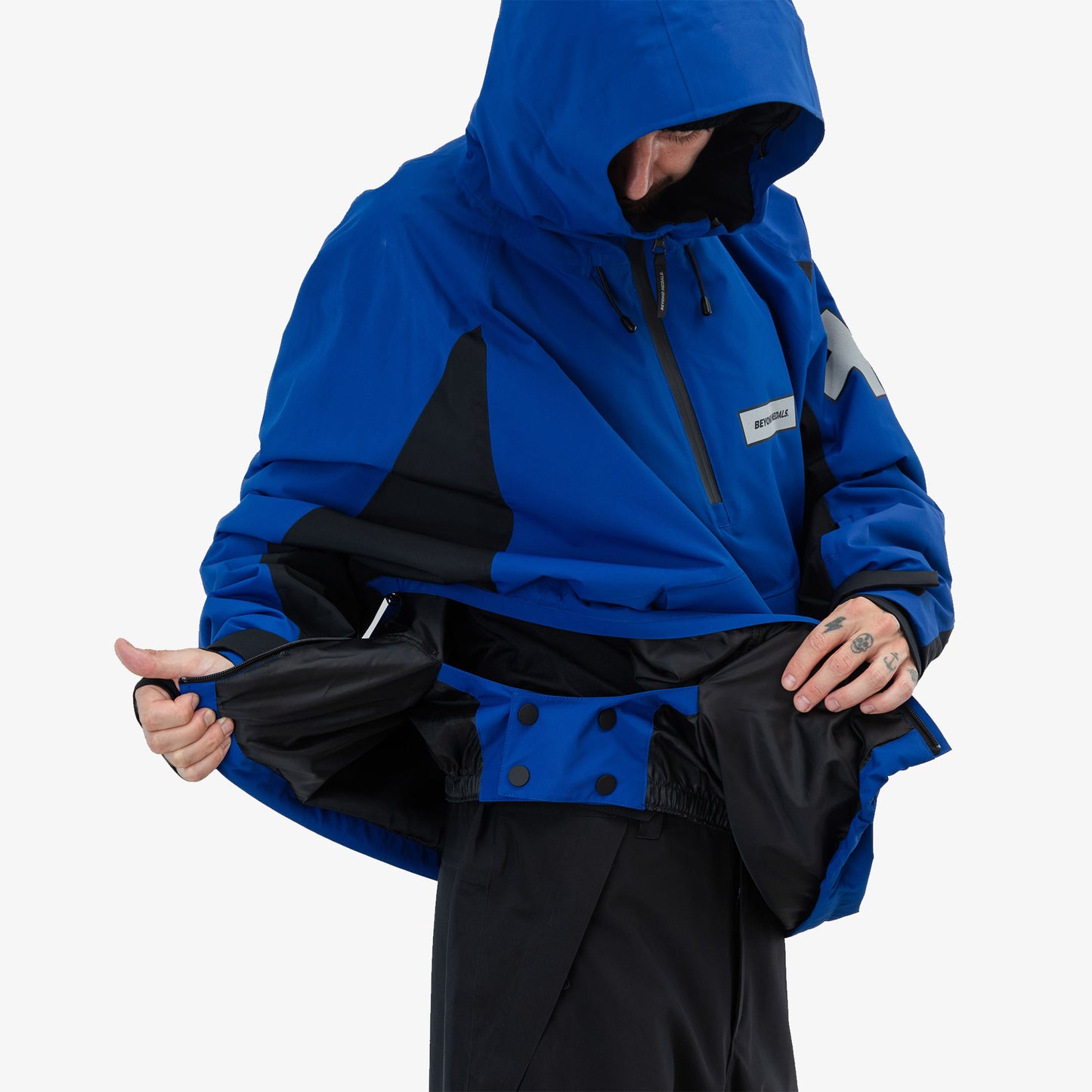Beyond Medals Retro Anorak 2L 2026