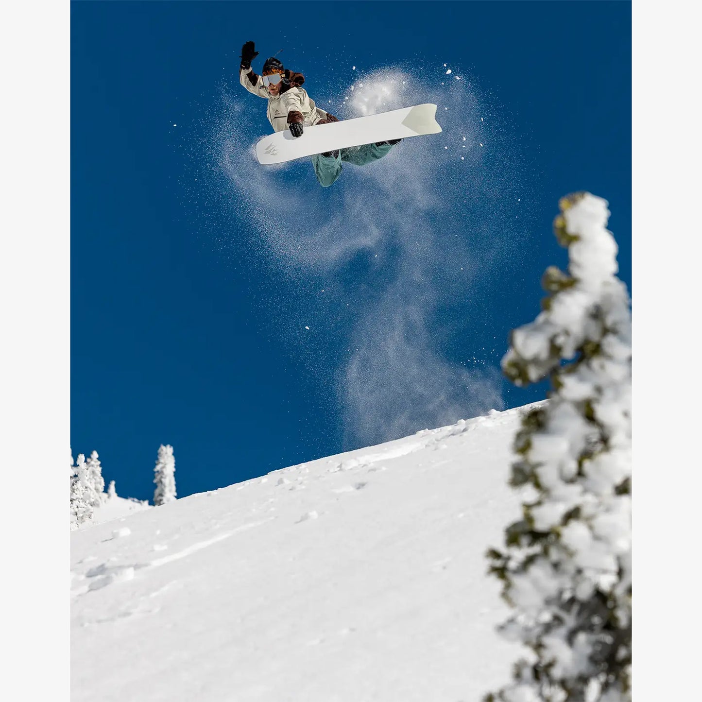 Jones Hovercraft 2.0 Snowboard 2026