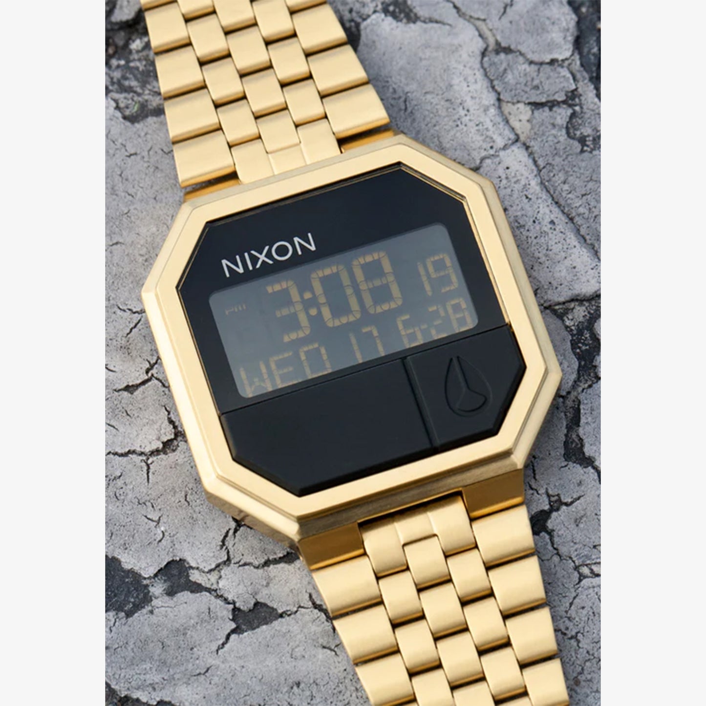 Nixon Re-Run Uhr