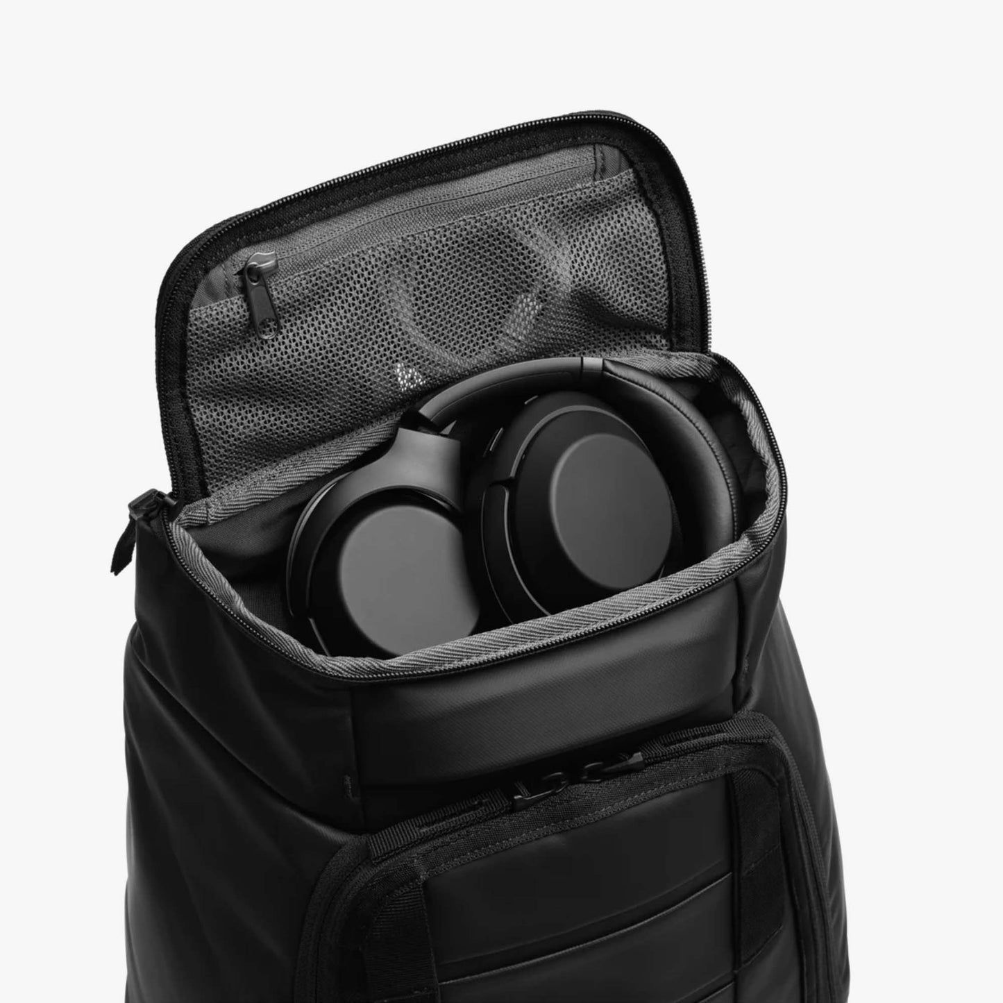 DB Journey Hugger Backpack 25L Moss Green
