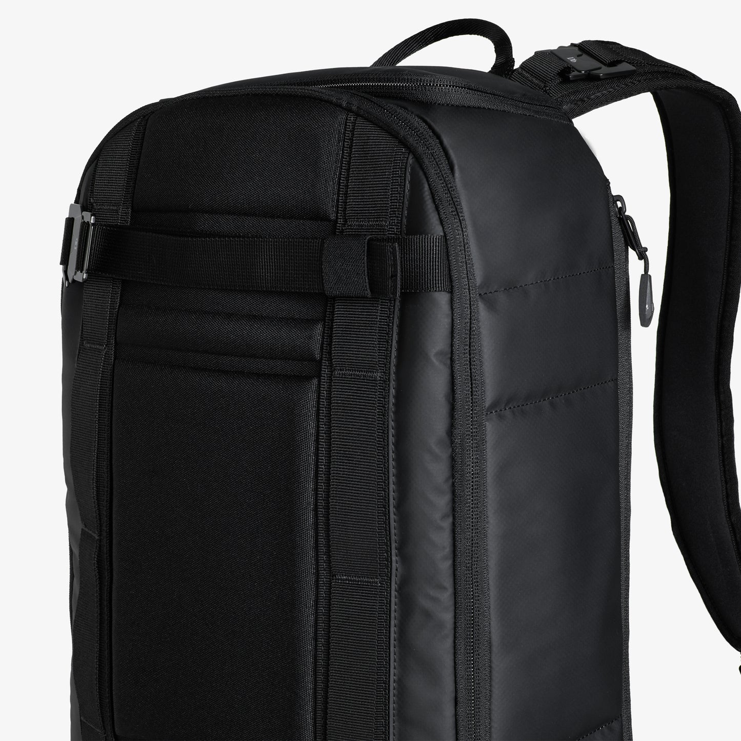 DB Journey Ramverk Backpack 21L Black Out