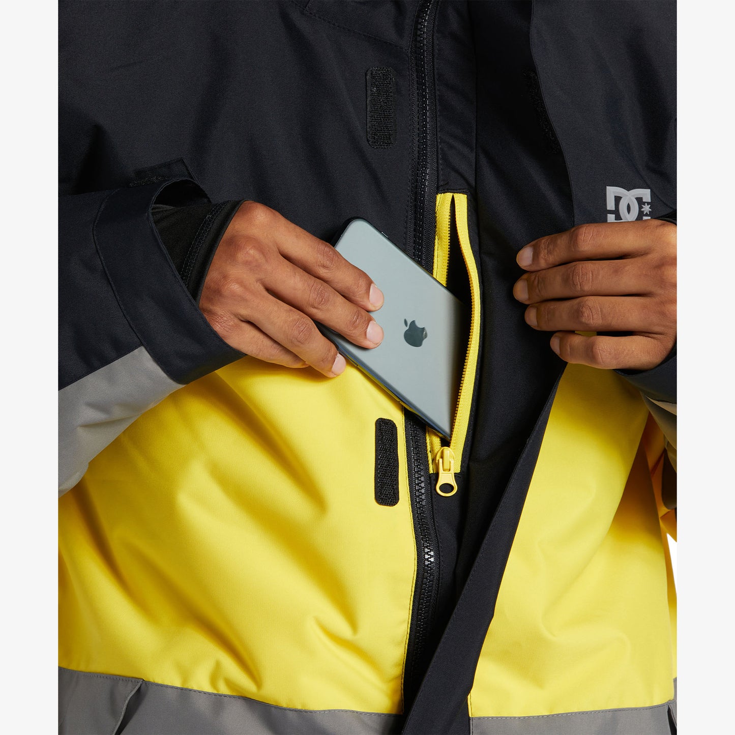 DC Defy Jacke 2024