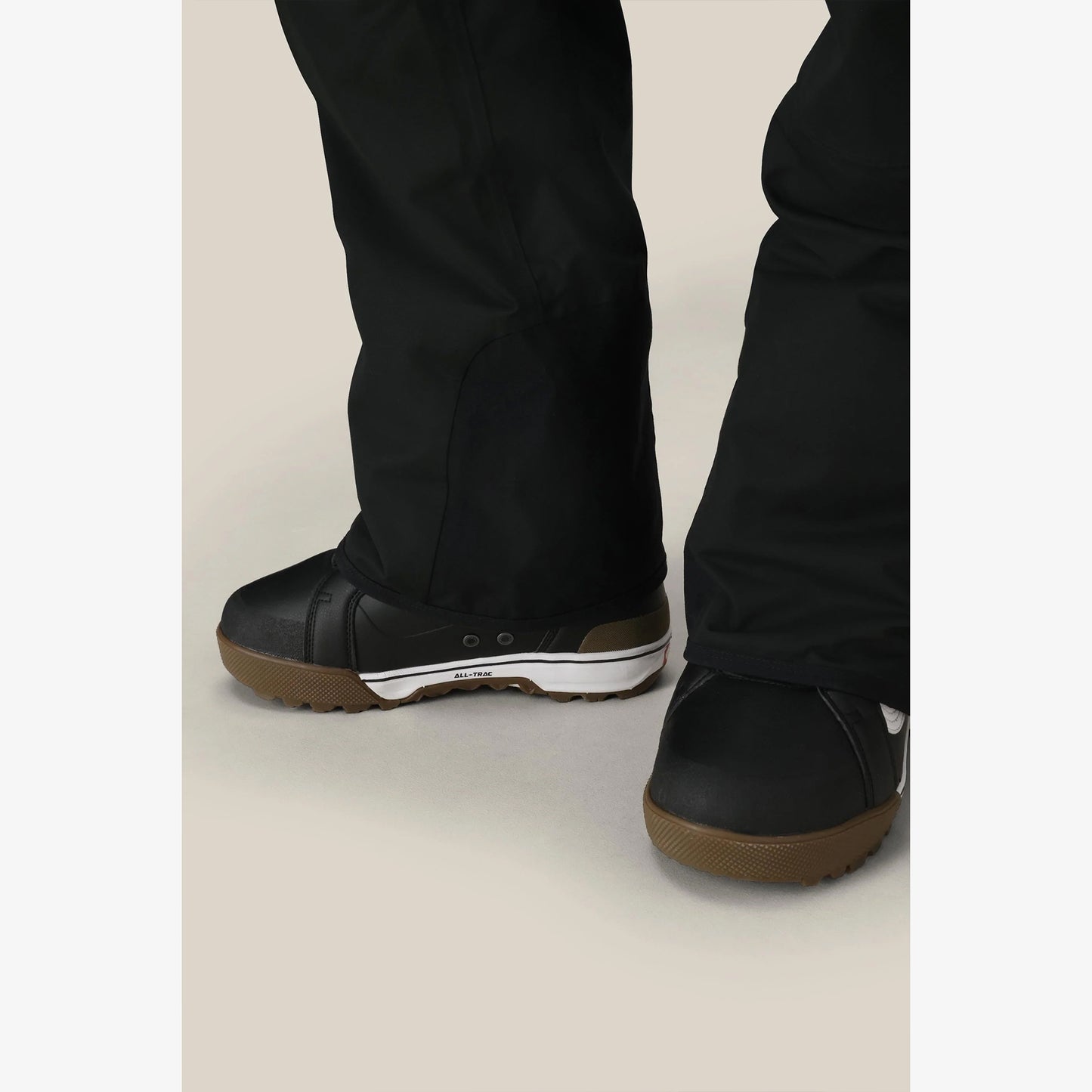 686 Hot Lap Insulated BIB Latzhose 2026