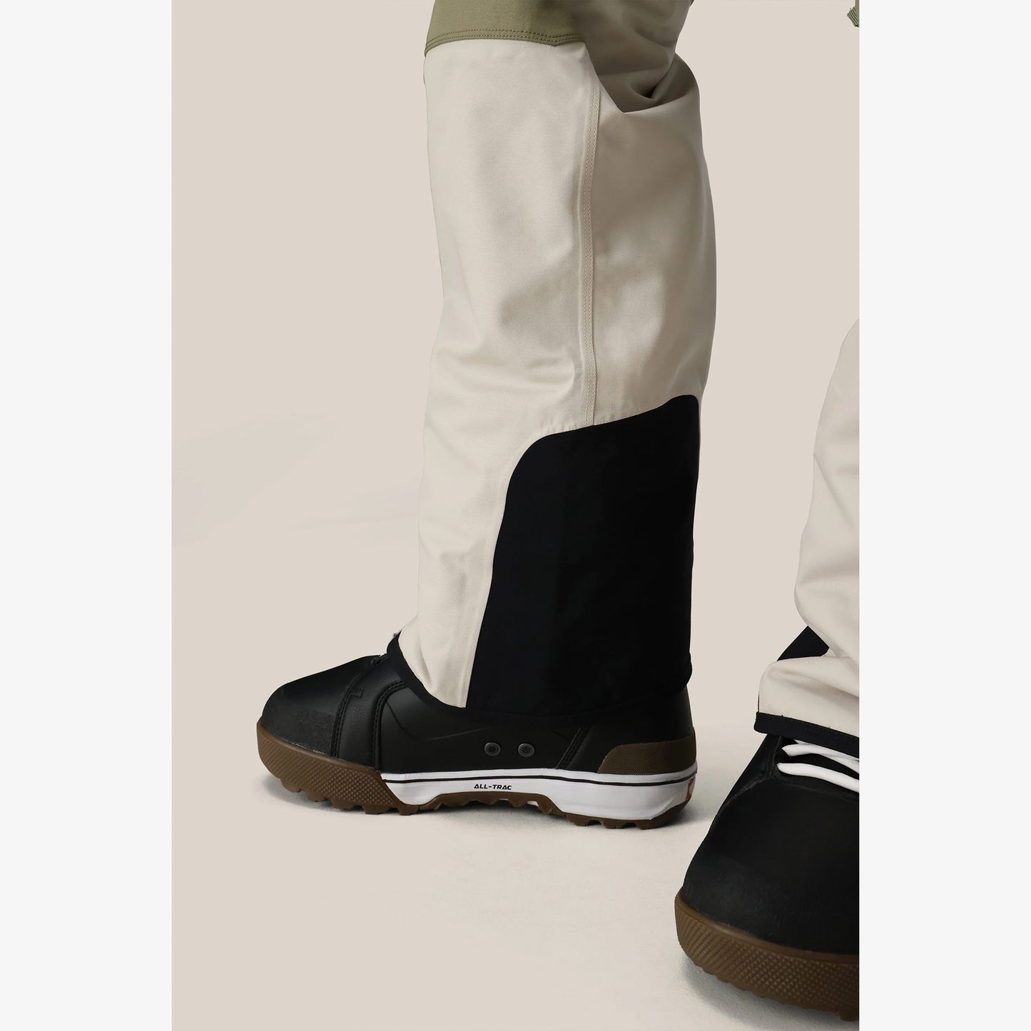 686 20k Hot Lap Insulated BIB Latzhose 2026