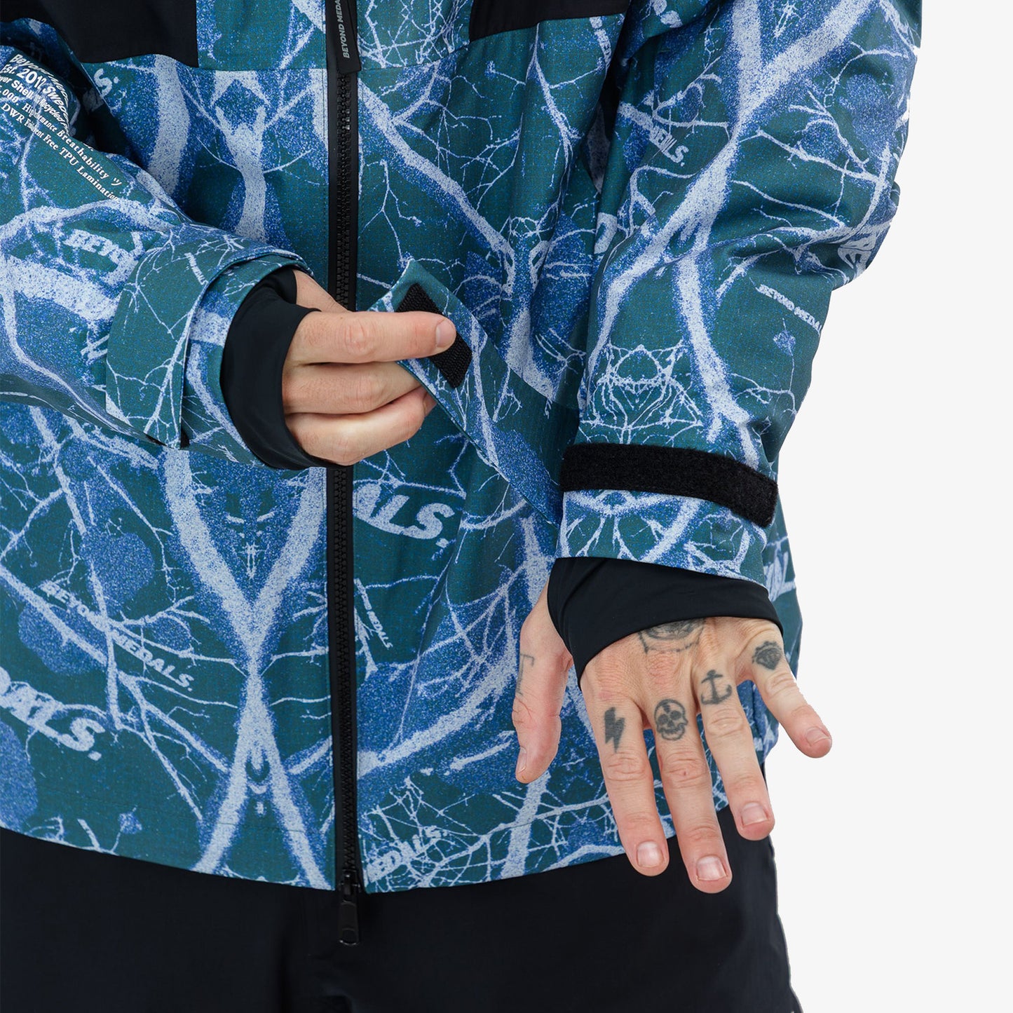 Beyond Medals Full Zip 2L Jacke 2026