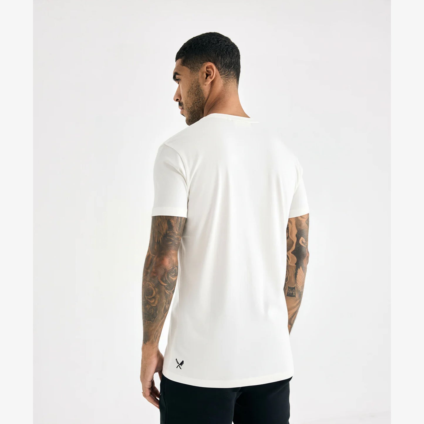 Distorted People Classic Crew Neck T-shirt