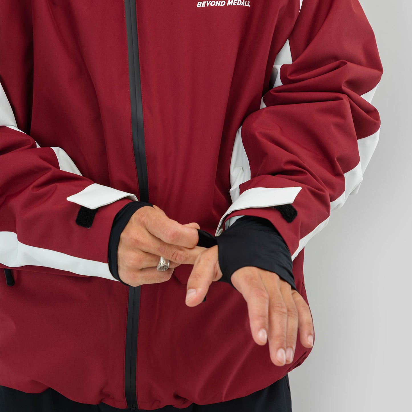 Beyond Medals Nostalgia Jacket 2L Snowboardjacke 2027