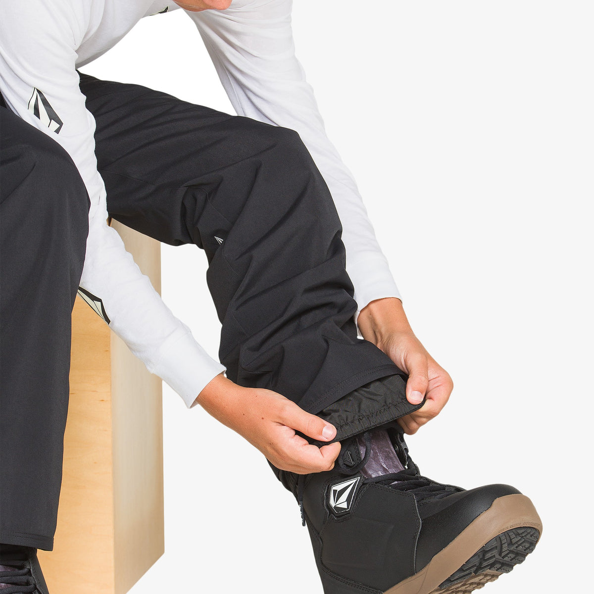 Volcom Freakin Chino Youth Ins Hose 2027 für Kinder