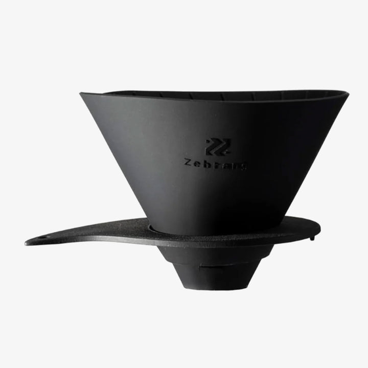 Hario Zebrang V 60 Flat Dripper 02 Outdoor
