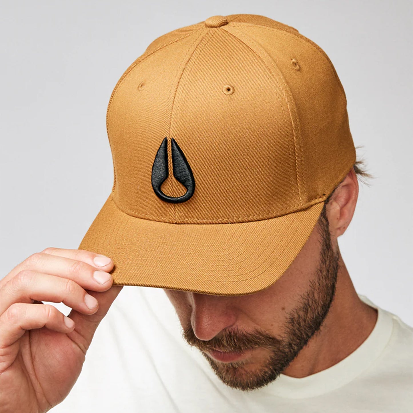 Nixon Deep Down FlexFit Cap Brown / Black