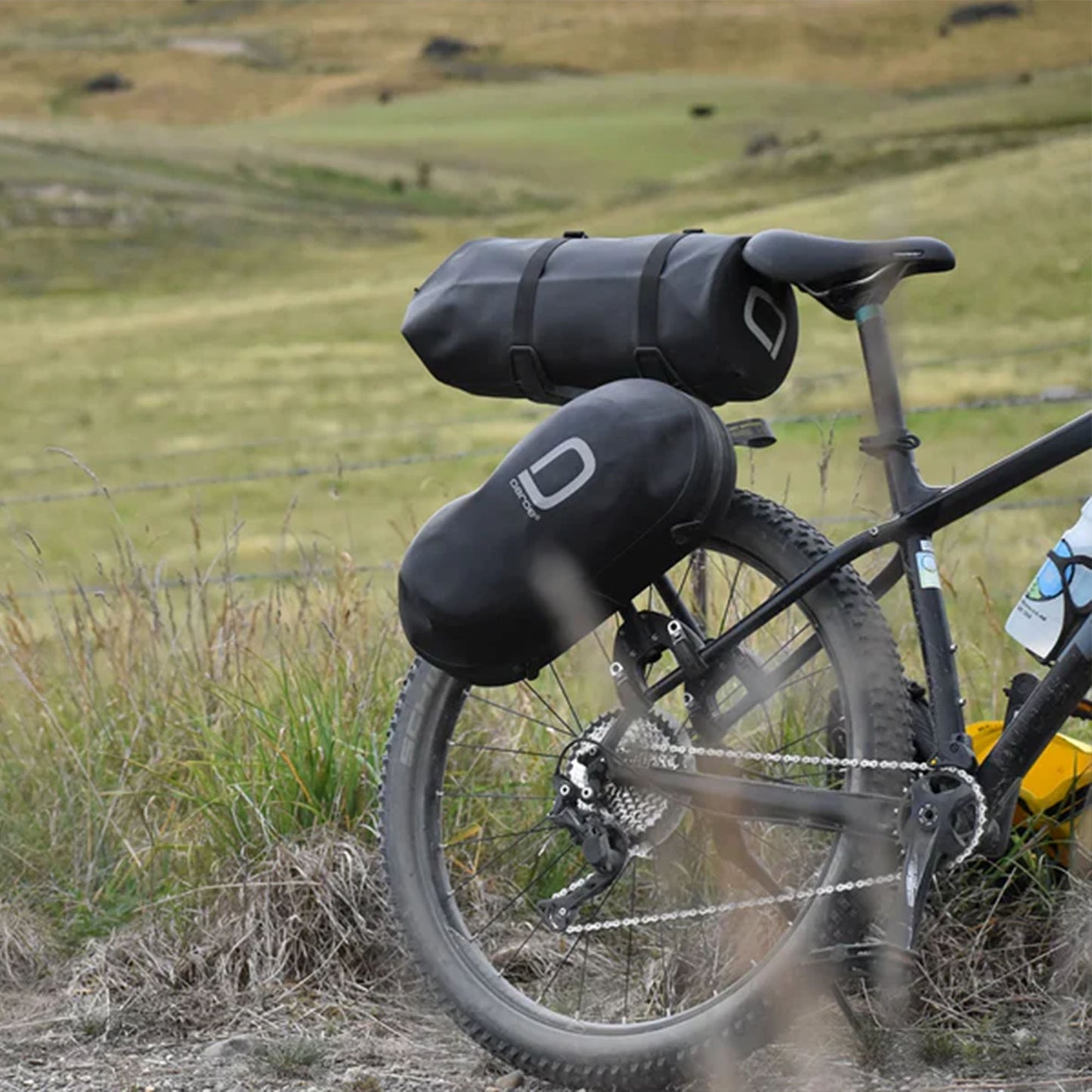 AEROE 12L Black Heavy Duty Drybag Fahrradtasche