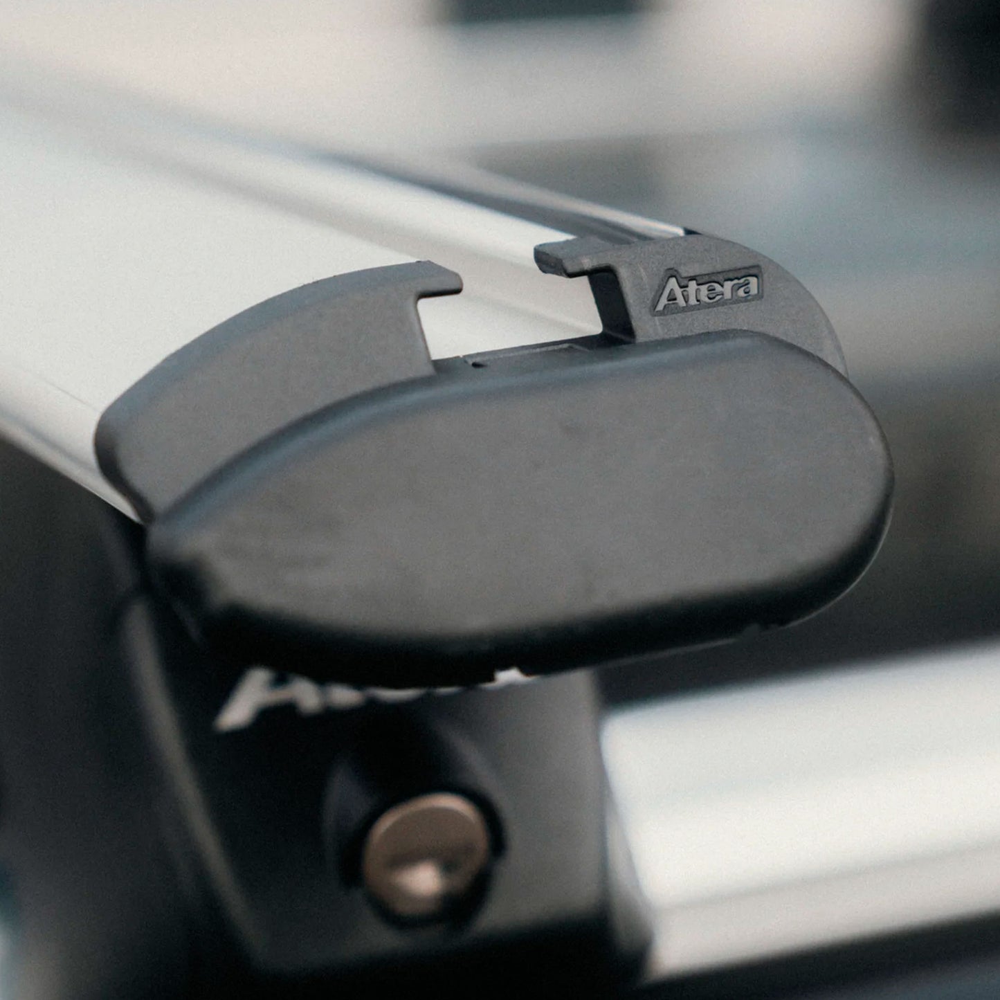 Atera Signo RT Aero (für freistehende Railing) Dachträgerbasis