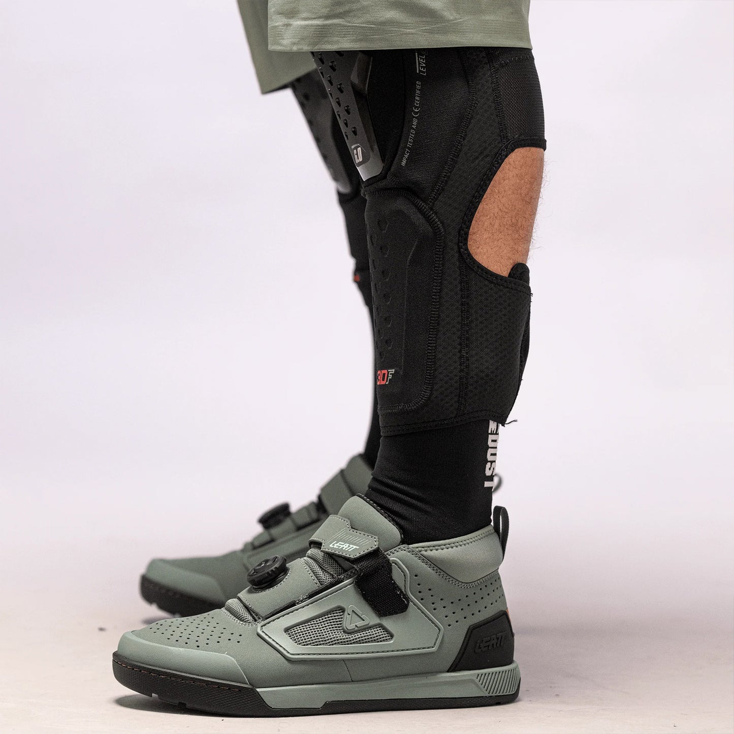 LEATT Knee Guard 6.0 Evo EXT Protektor