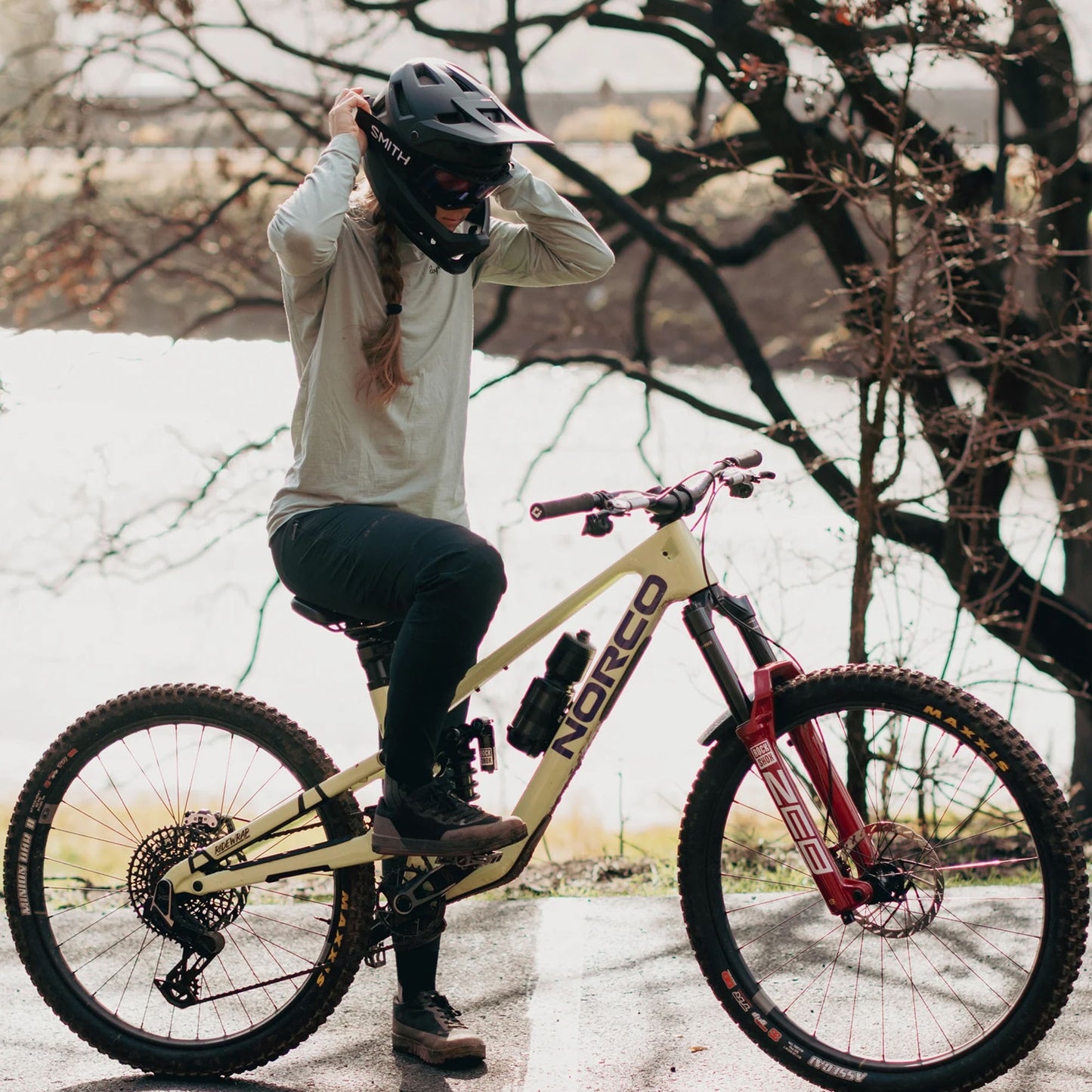 Smith Mainline Mips MTB Helm