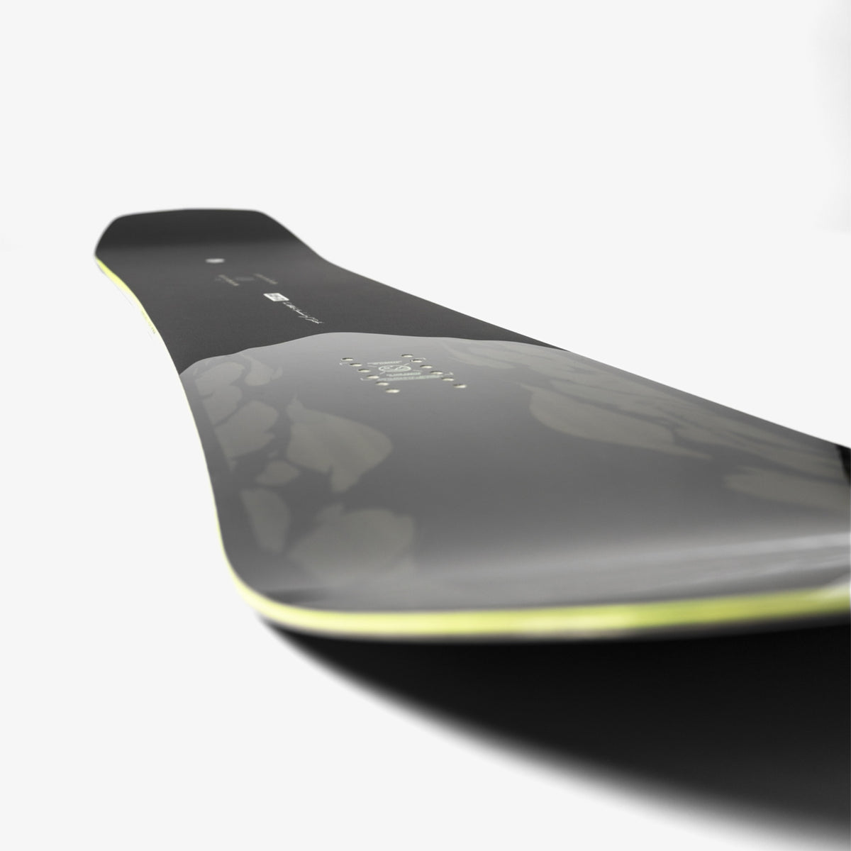 CAPiTA The Black Snowboard of Death Wide Snowboard 2027