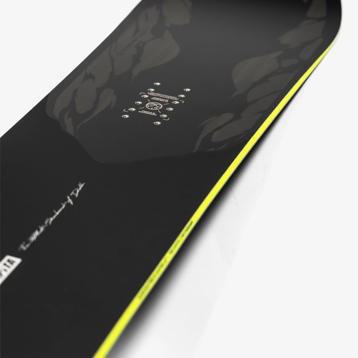 CAPiTA The Black Snowboard of Death Wide Snowboard 2027