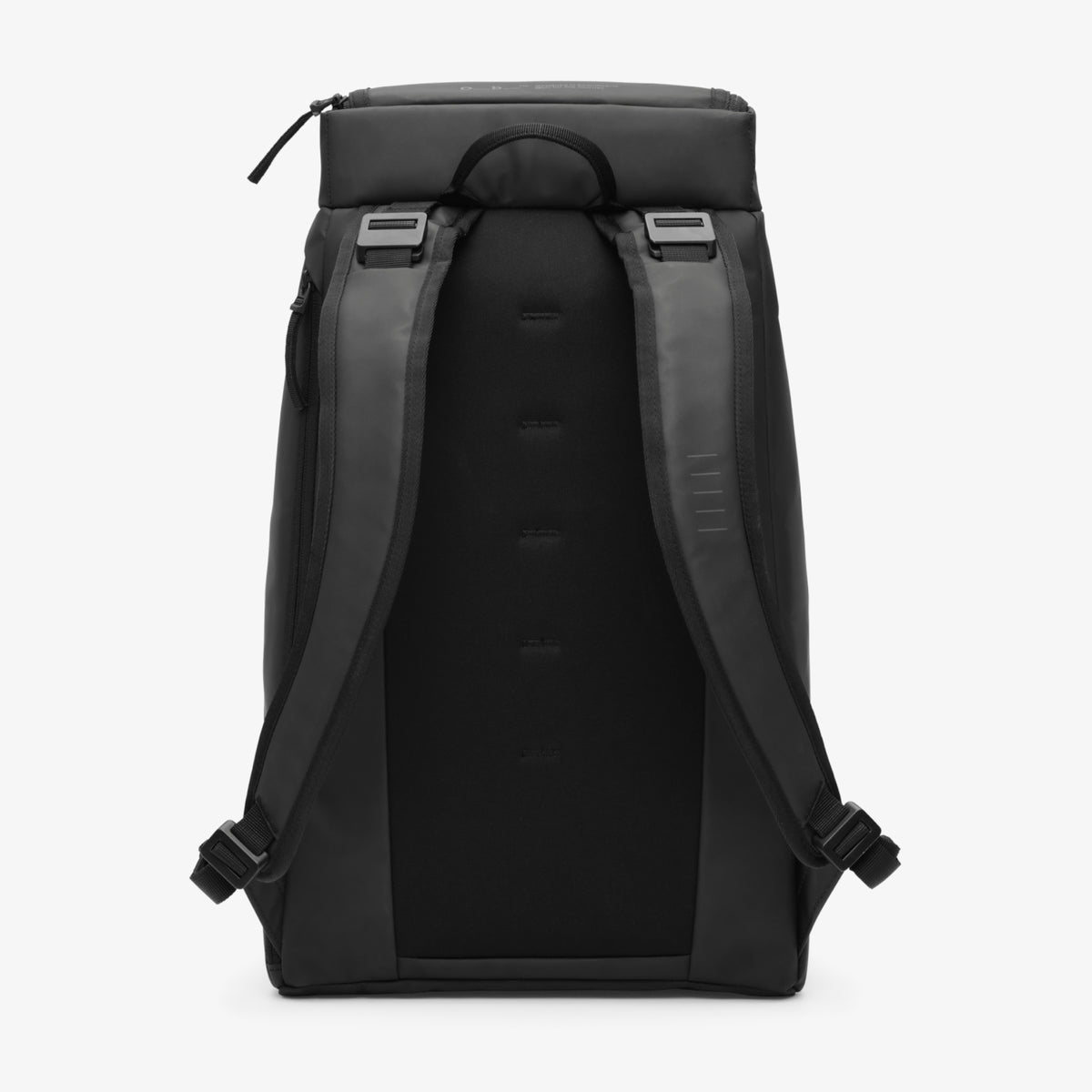 Db Hugger Backpack 25L 2027