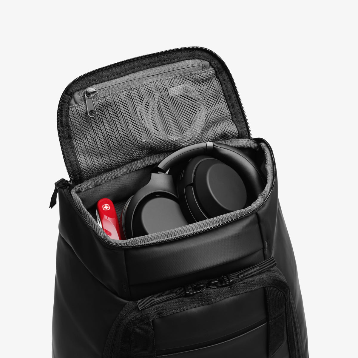 Db Hugger Backpack 30L 2027