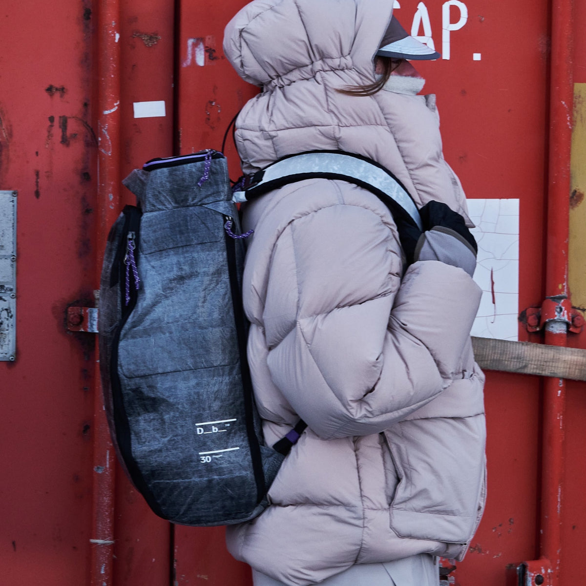 Db Weigh Lighter Hugger Backpack 30L 2027