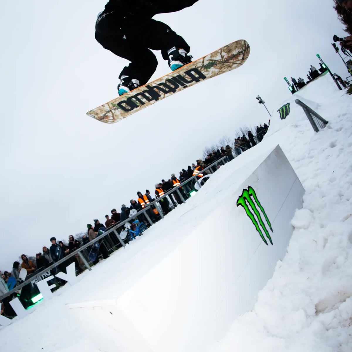 ThirtyTwo T32M Snowboard 2027